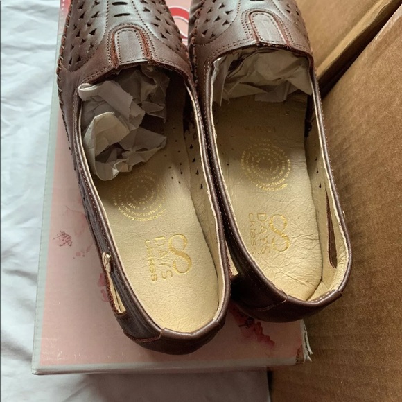 Women’s shoes. - Picture 6 of 6